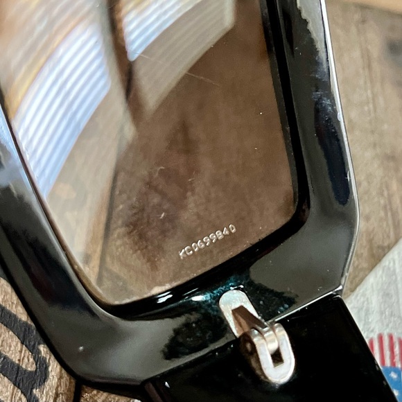 Chanel Mother Of Pearl Vintage Sunglasses - Picture 13 of 15